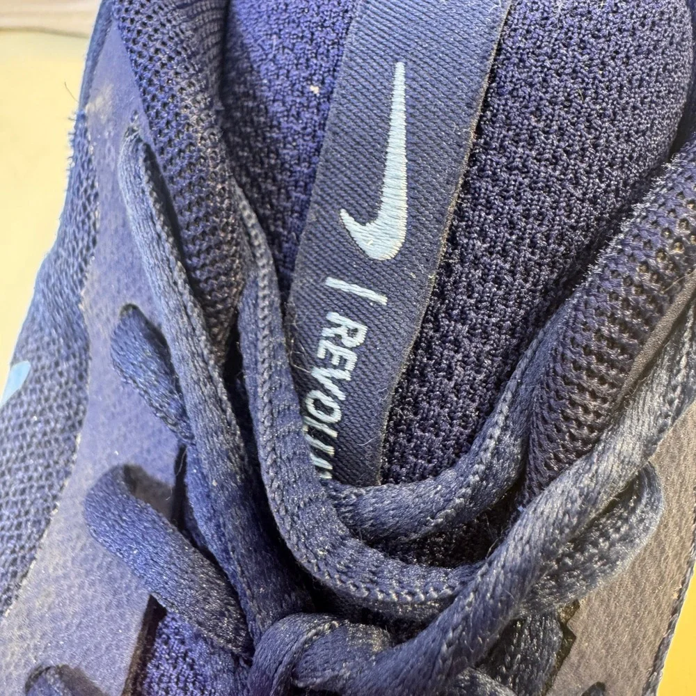 Nike Revolution 6 Women's Running Shoes Navy Blue Size‎ 11.5